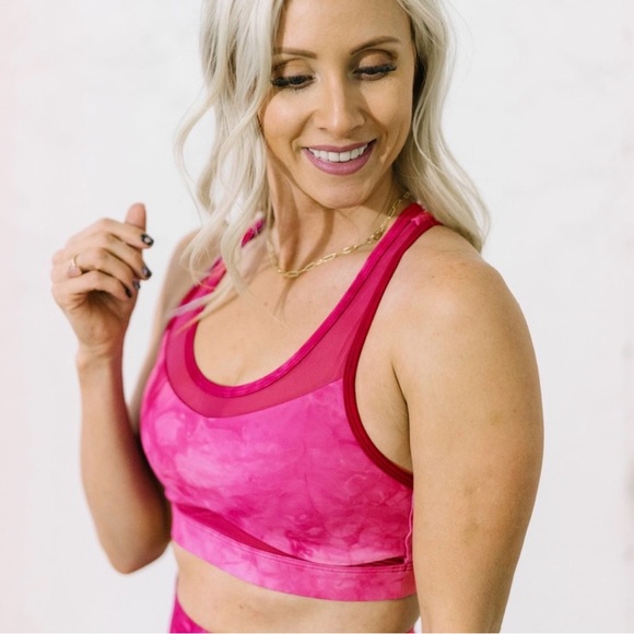 Zyia Active Other - ZYIA Fuschia Hendrix Light N Tight LnT Sports Bra Large NWT